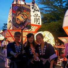 ねぷた祭りに留学生が参加しました