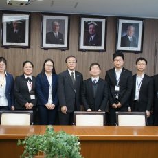 【さくらサイエンスプラン】学長を表敬訪問しました（地域戦略研究所）