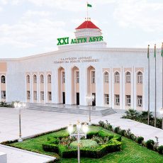 トルクメニスタン農科大学と４７校目の大学間交流協定締結