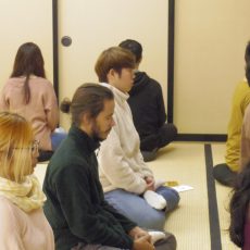 【サワダ先生】津軽近代文学史：座禅体験