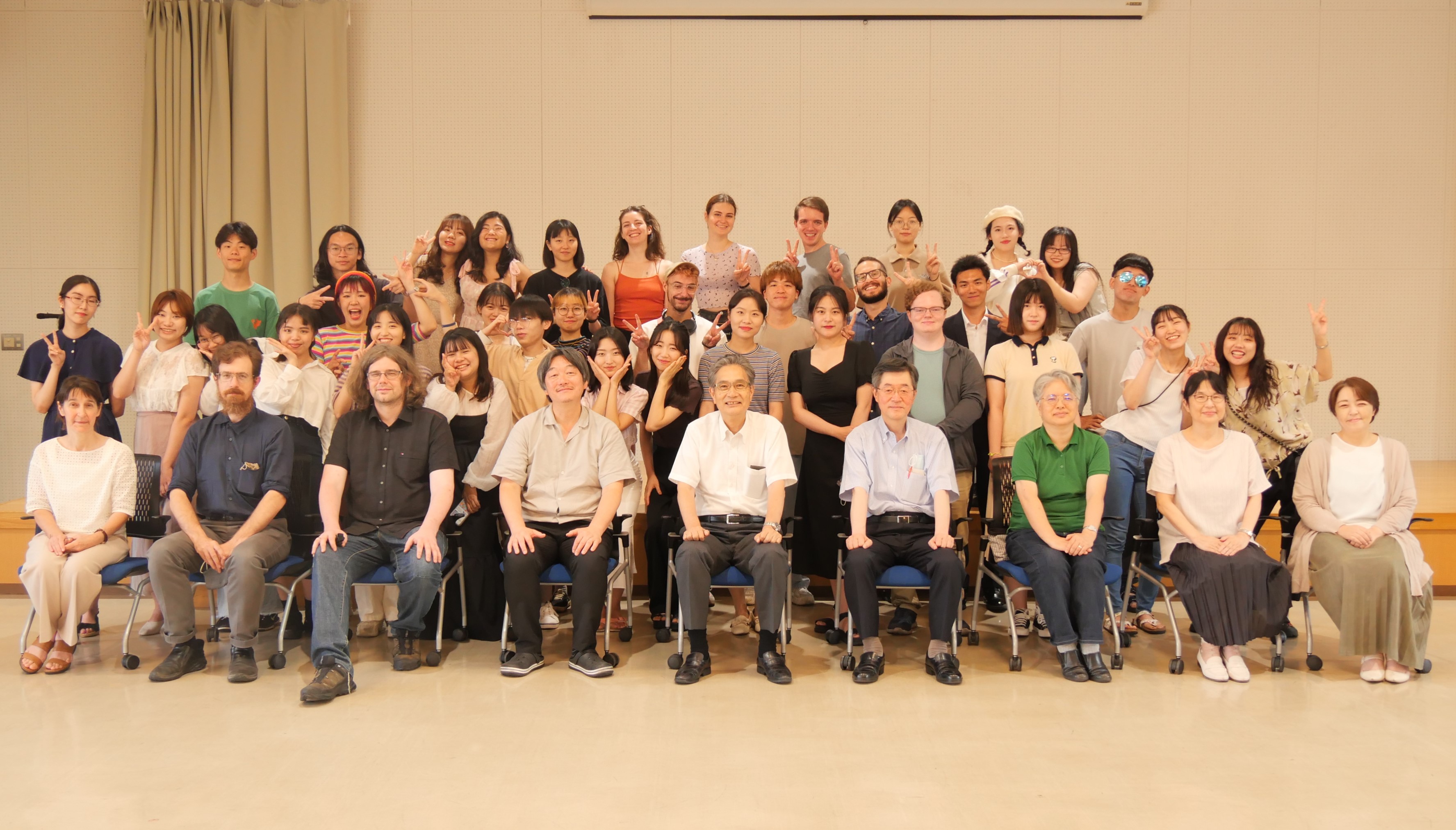 【8月4日】「令和5年前期弘前大学外国人留学生を送る会」を開催しました。